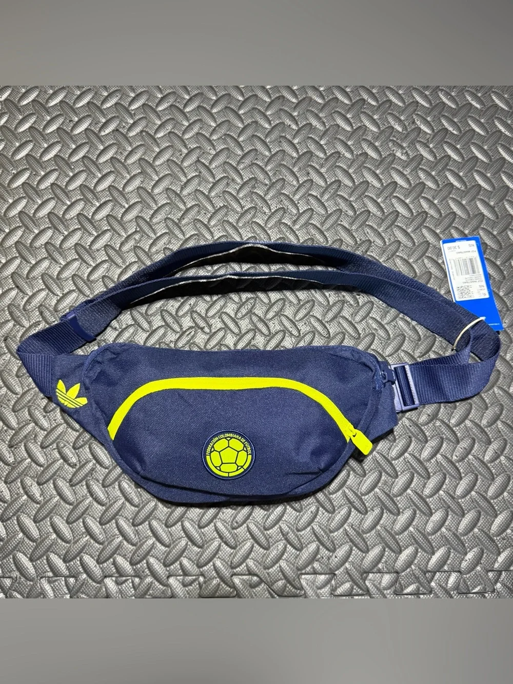 Adidas Colombia Soccer National Team 2026 Fanny Pack Waist Bag FCF KD8511 NEW